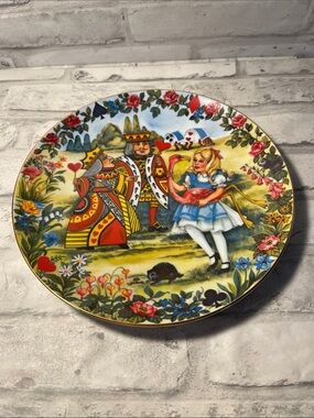 Alice in Wonderland Decorative Plate Viletta the croquet match